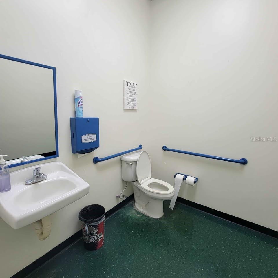 1162 W OSCEOLA PKWY, KISSIMMEE, FL — photo 5