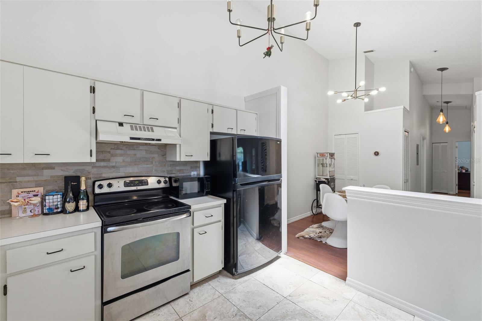 11844 SKYLAKE PL, TAMPA, FL — photo 9