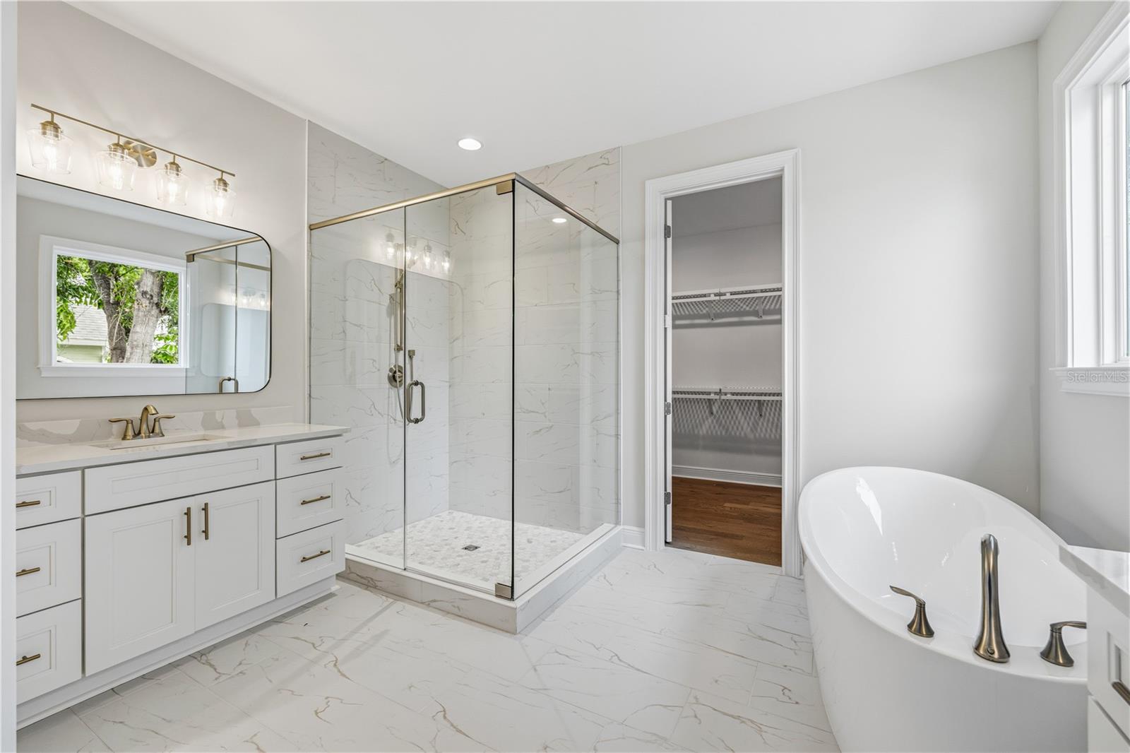 3905 W TACON ST, TAMPA, FL — photo 25