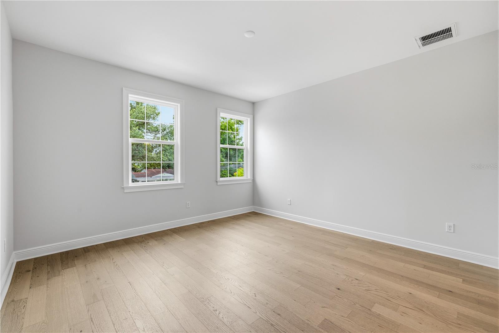 3905 W TACON ST, TAMPA, FL — photo 27