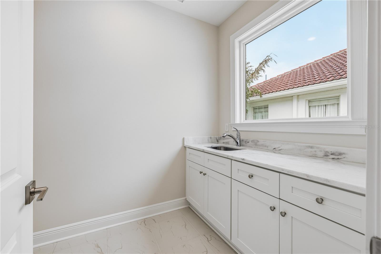 3905 W TACON ST, TAMPA, FL — photo 33