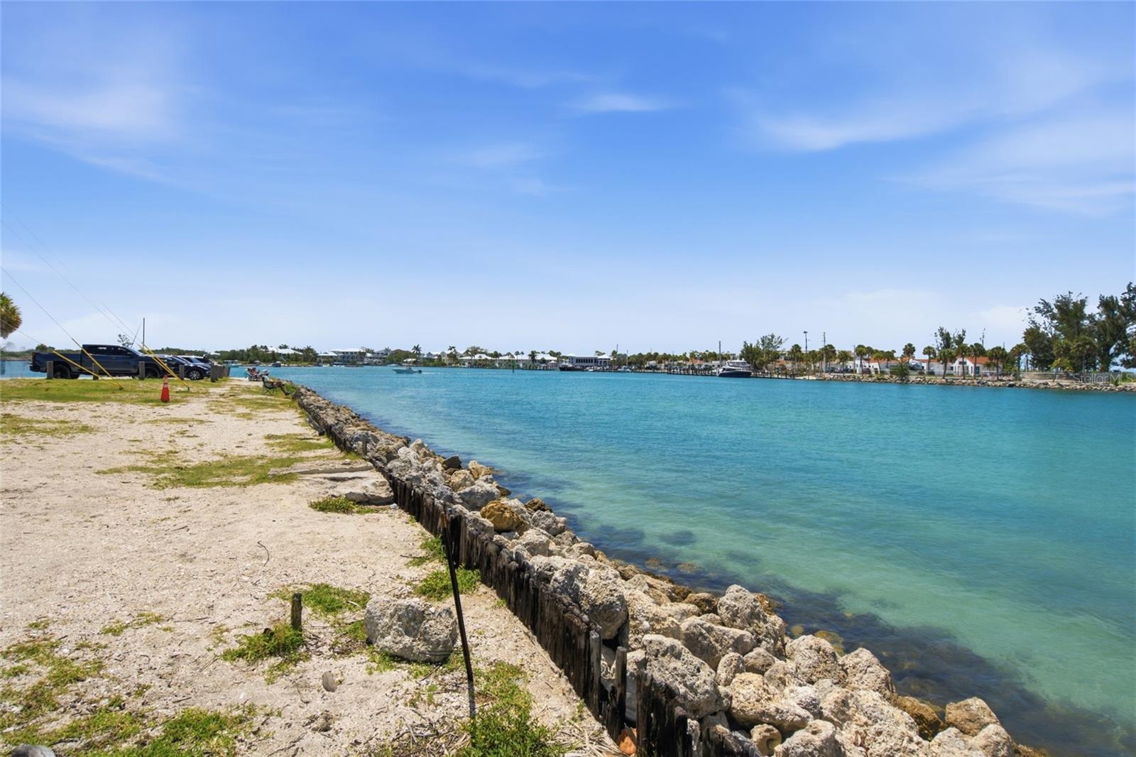 402 KETCH WAY #402, NOKOMIS, FL — photo 38