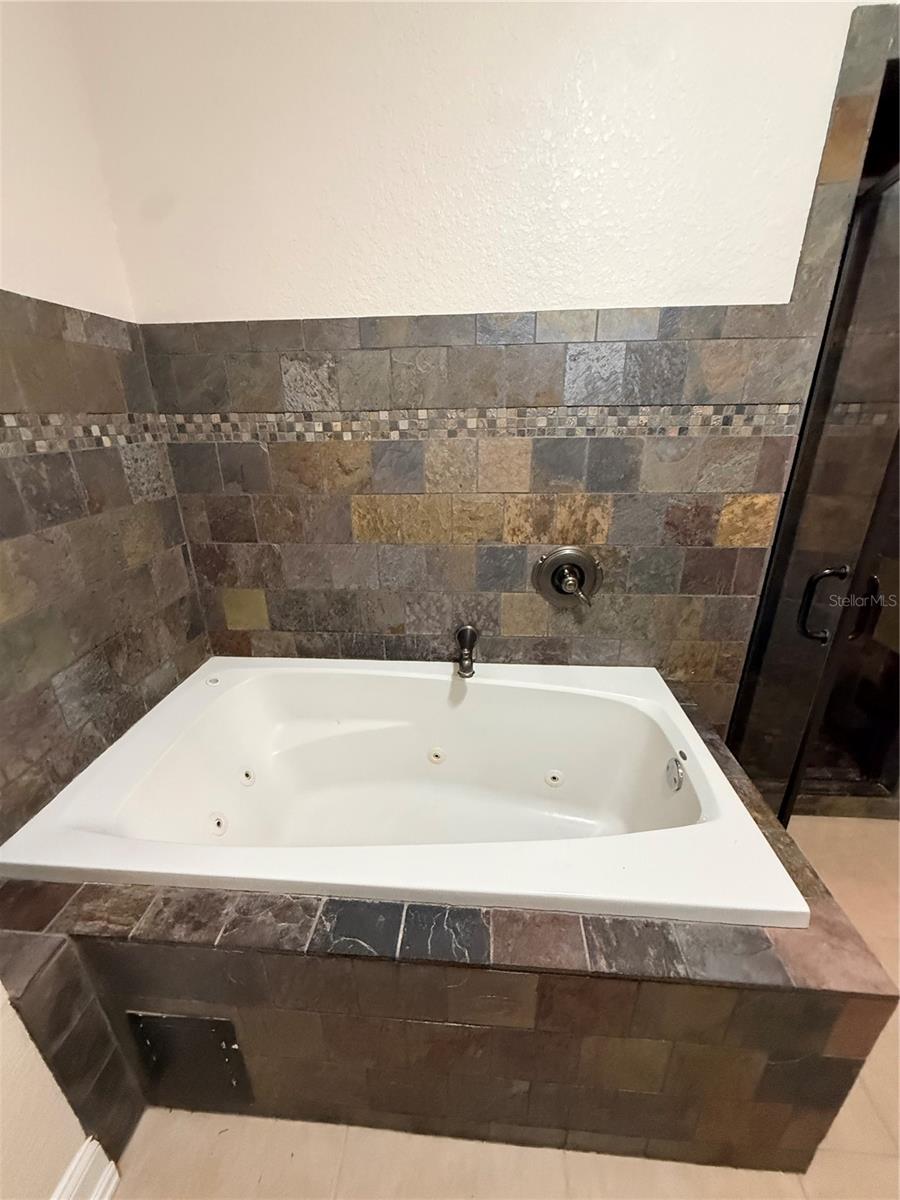 25962 WHIPPERWILL ST, BROOKSVILLE, FL — photo 15