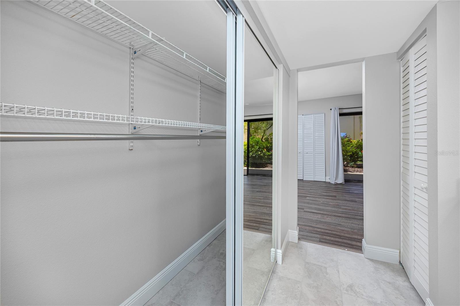 7510 SUNSHINE SKYWAY LN S #P4, ST PETERSBURG, FL — photo 27