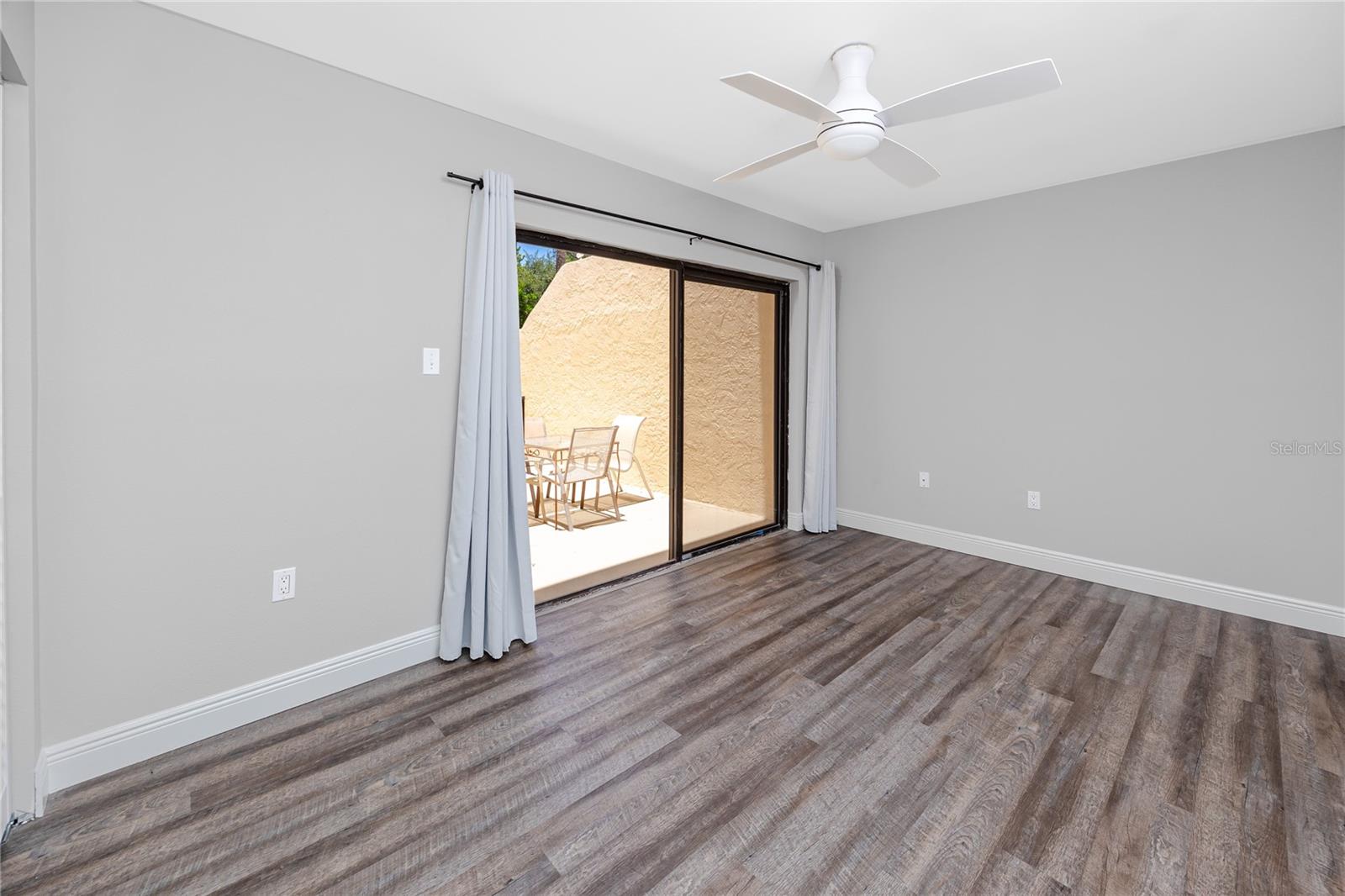 7510 SUNSHINE SKYWAY LN S #P4, ST PETERSBURG, FL — photo 30