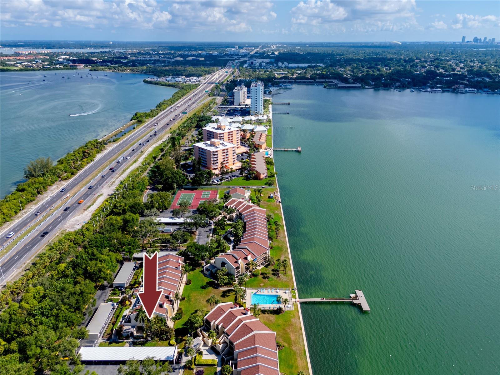7510 SUNSHINE SKYWAY LN S #P4, ST PETERSBURG, FL — photo 57