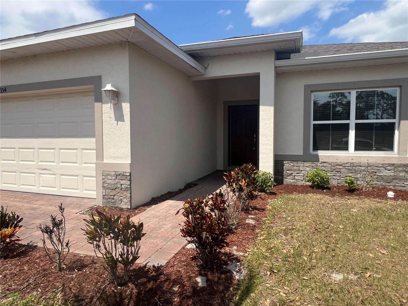 354 ALBATROSS RD, ROTONDA WEST, FL — photo 2