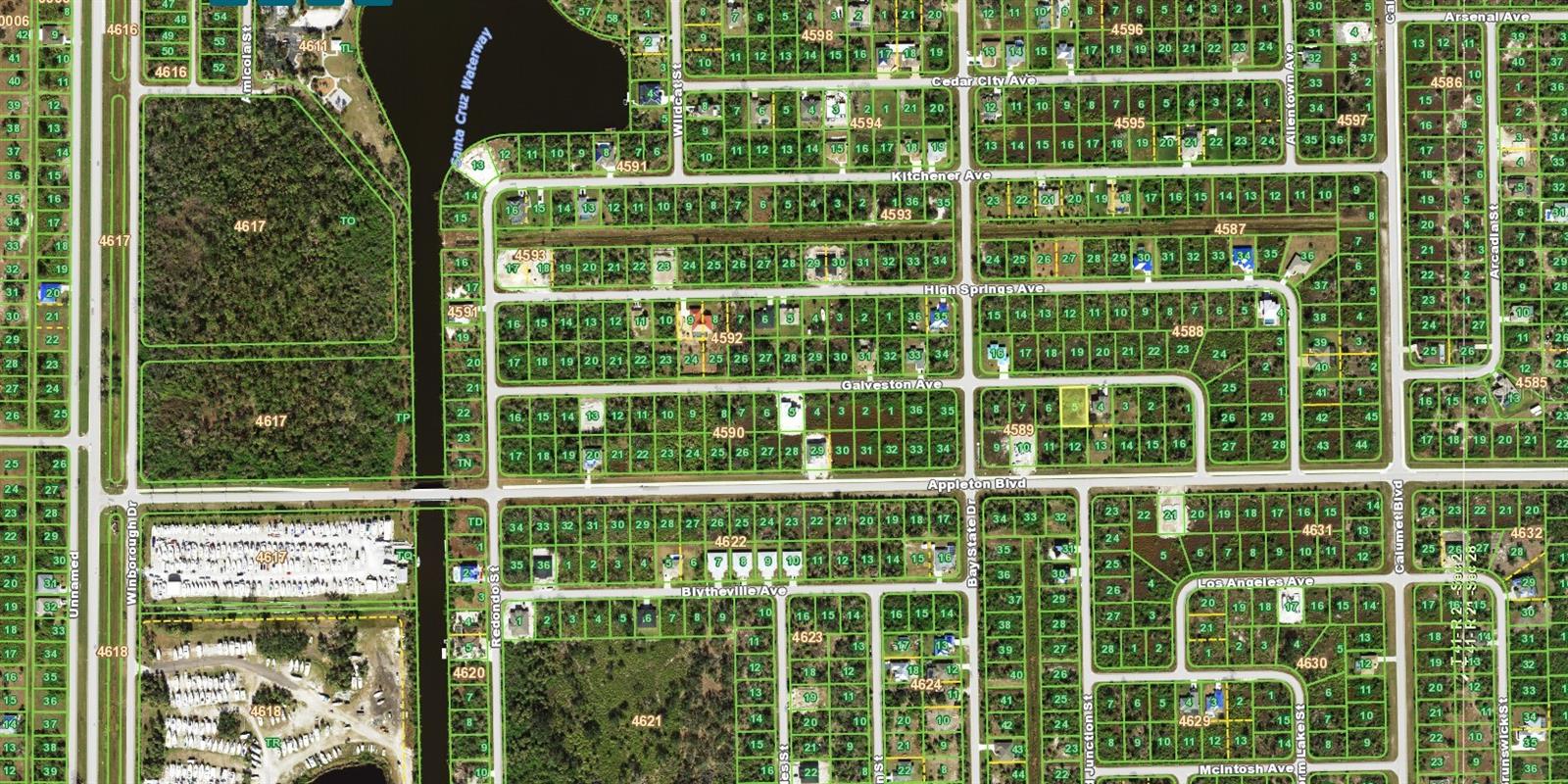 13393 GALVESTON AVE, PORT CHARLOTTE, FL — photo 2