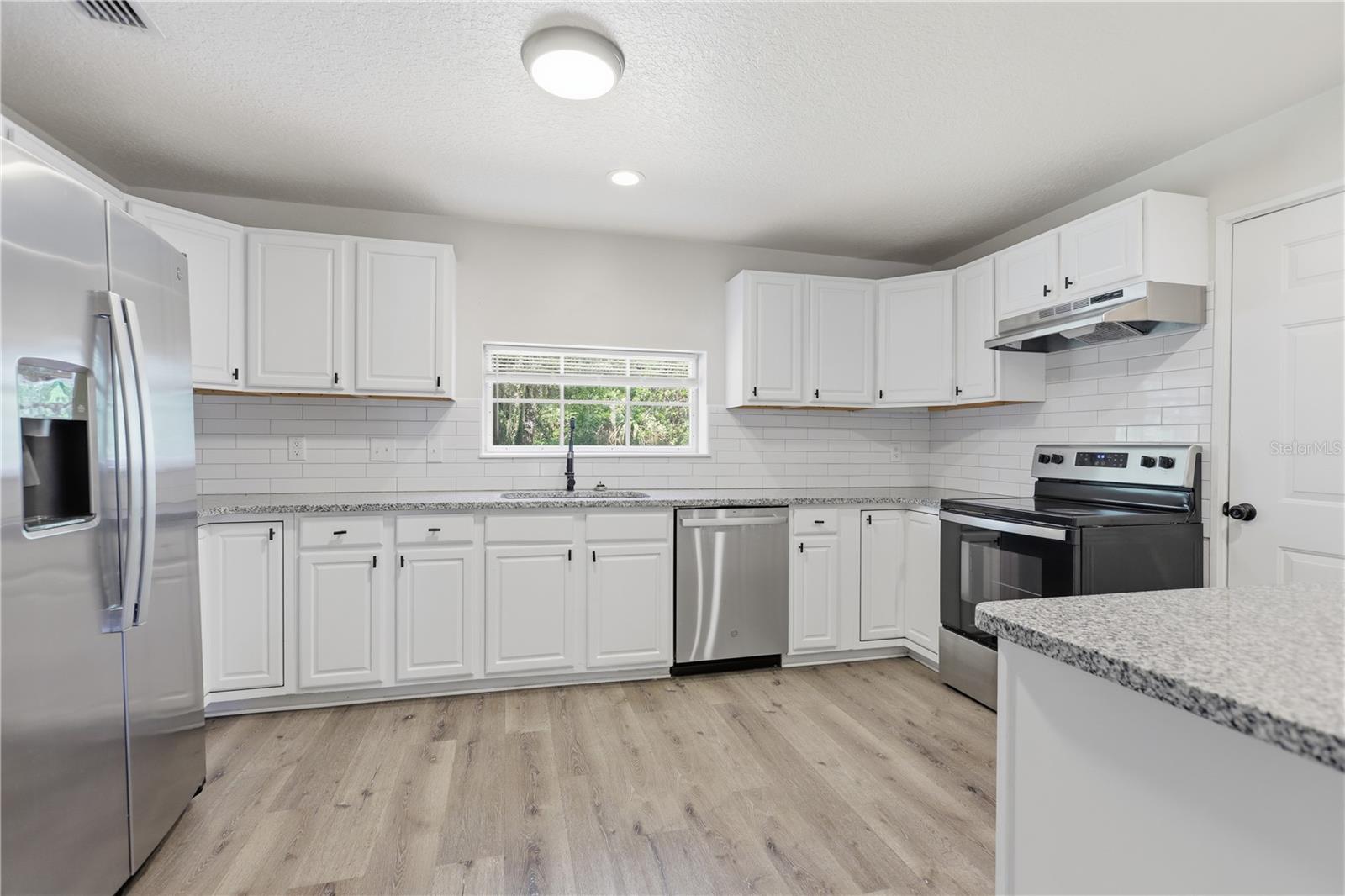 210 WINSLOW AVE, DELAND, FL — photo 16