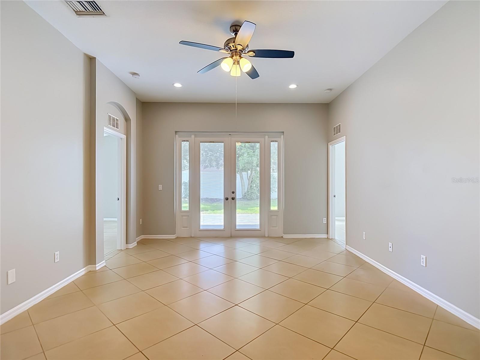 805 LESA GLEN PL, BRANDON, FL — photo 24