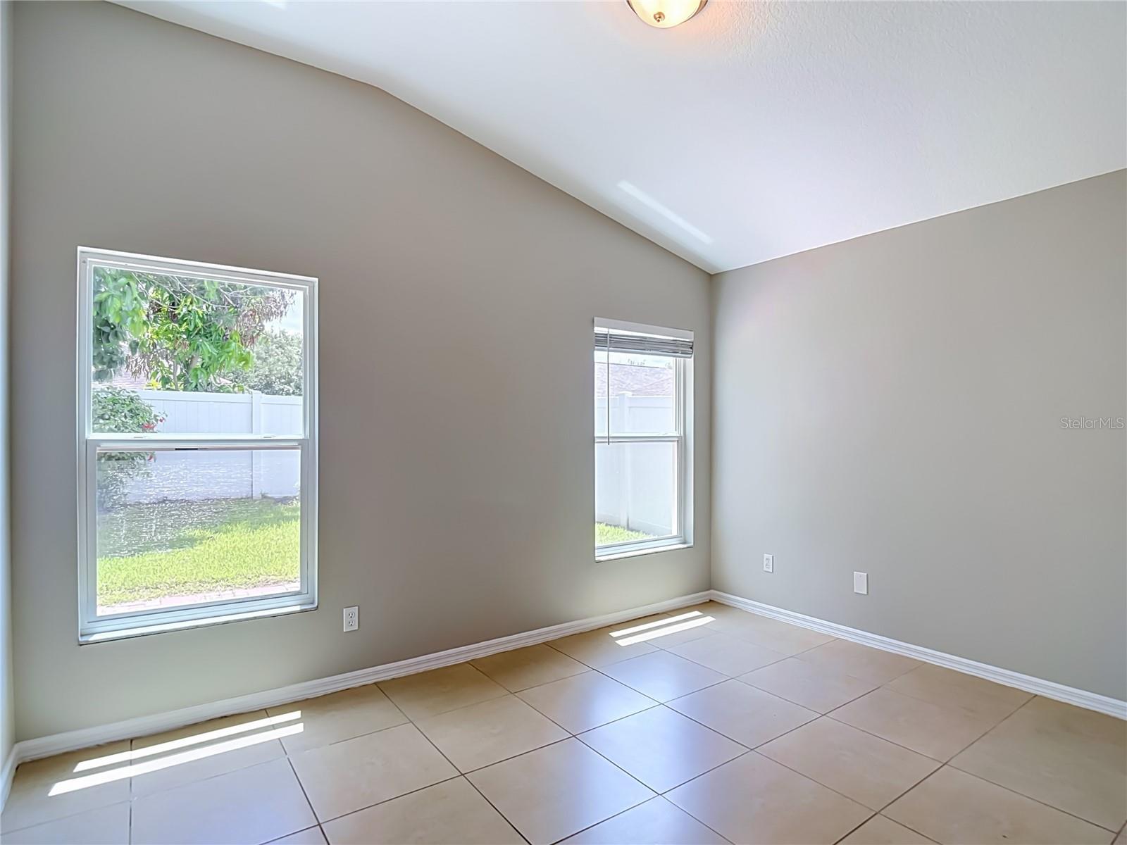 805 LESA GLEN PL, BRANDON, FL — photo 37