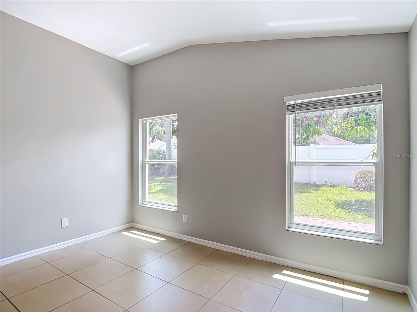 805 LESA GLEN PL, BRANDON, FL — photo 38