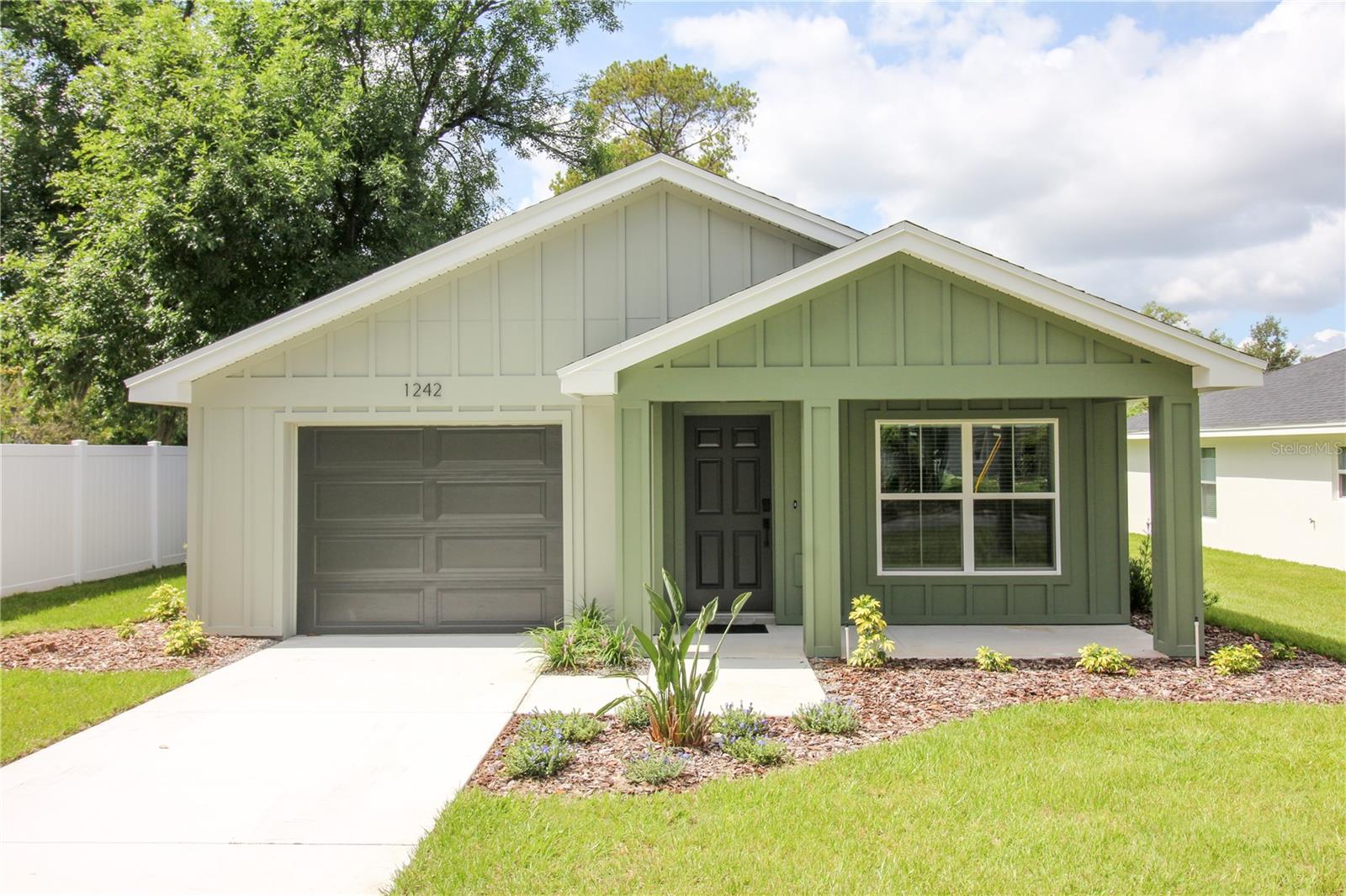 1242 DOROTHY ST, LAKELAND, FL