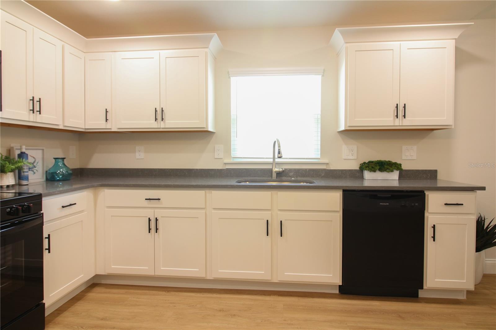 1242 DOROTHY ST, LAKELAND, FL — photo 12