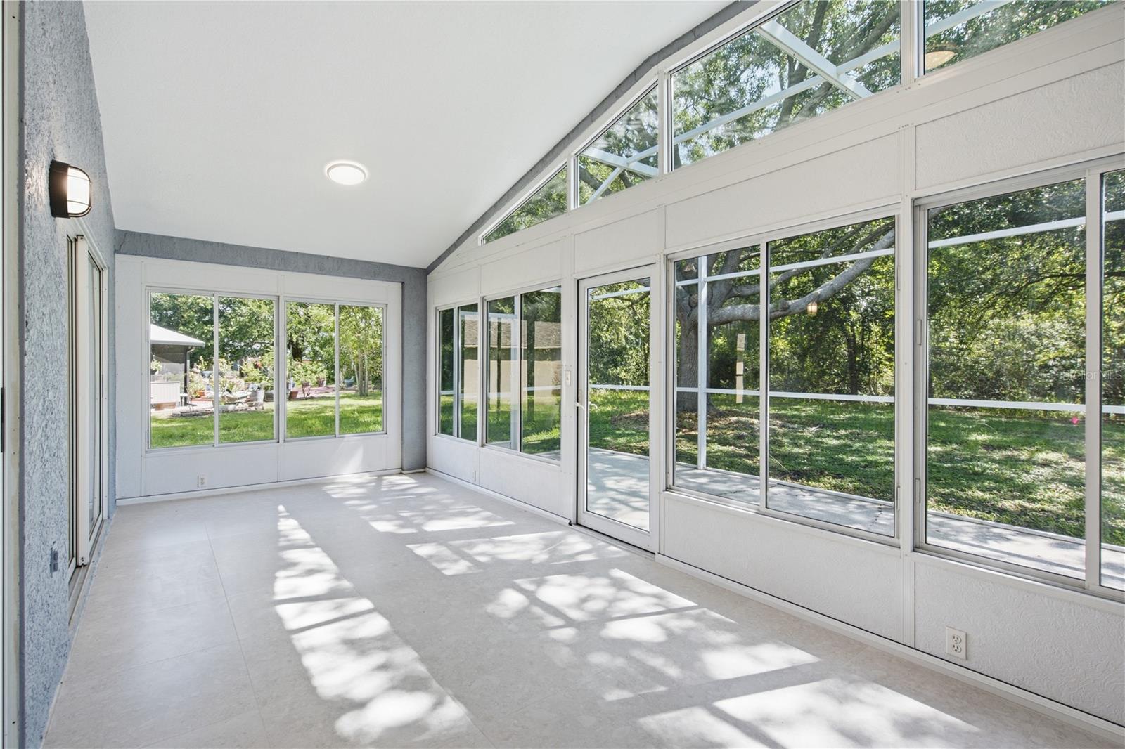 6003 CHELLAS CT, LUTZ, FL — photo 32