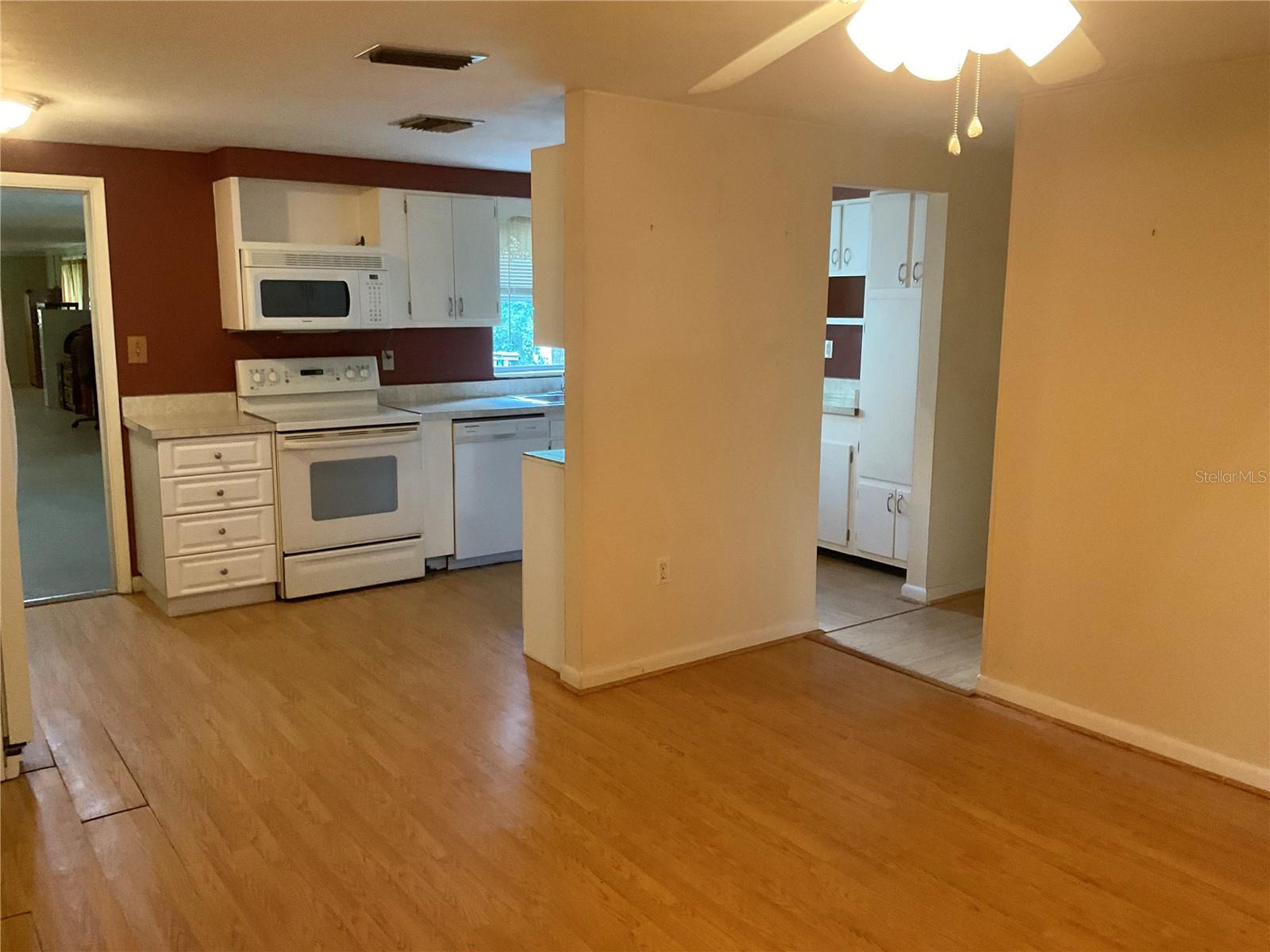 37820 CRYSTAL WAY, DADE CITY, FL — photo 19