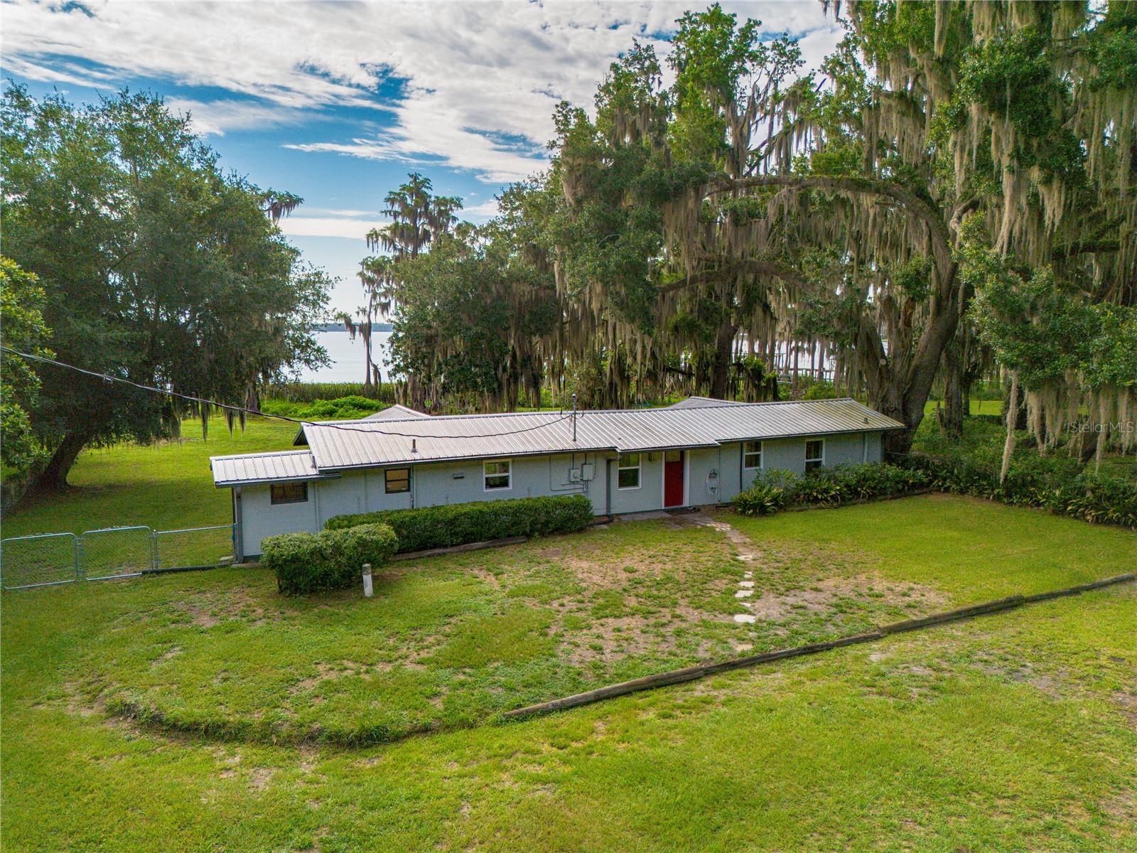7521 NE 222ND ST, MELROSE, FL