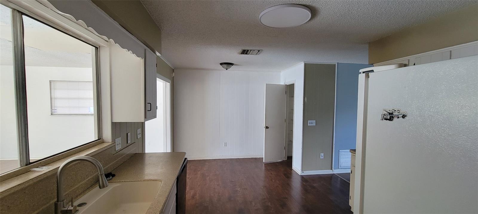 1425 NE OLD MILL DR, DELTONA, FL — photo 4