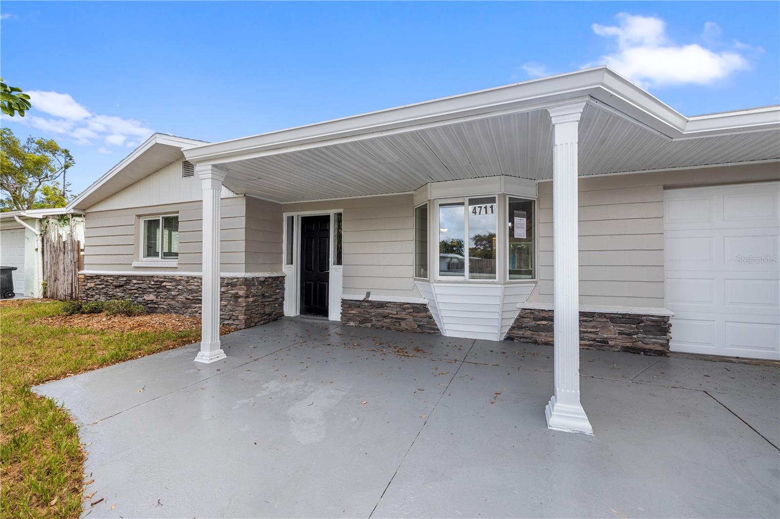 4711 BEACON HILL DR, NEW PORT RICHEY, FL