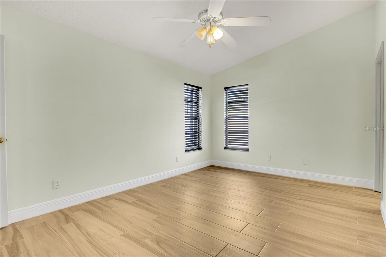 3631 102ND PL N, CLEARWATER, FL — photo 16