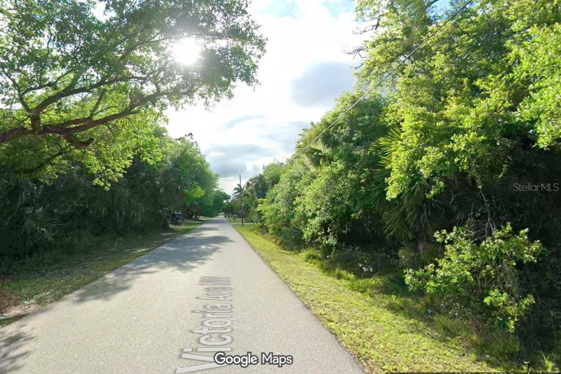 1041 VICTORIA AVE, PORT CHARLOTTE, FL — photo 3