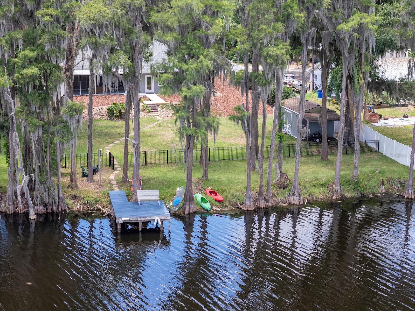 219 WILLOW BEND PKWY, LUTZ, FL — photo 47
