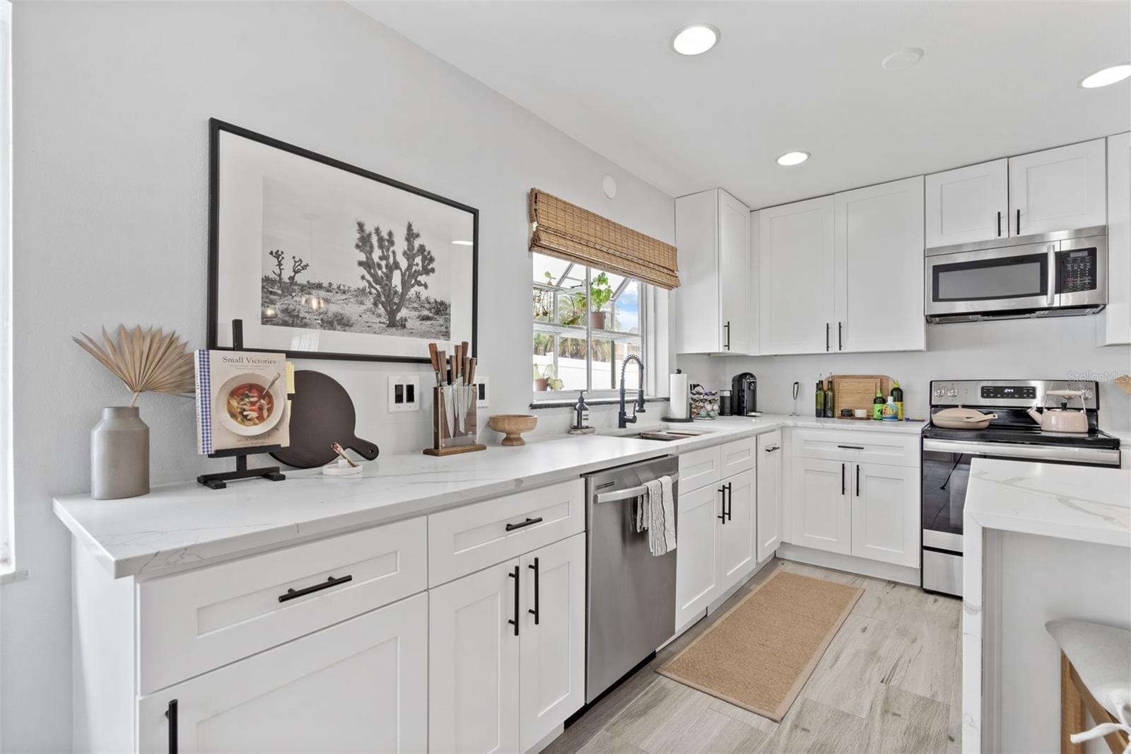 3601 W DALE AVE, TAMPA, FL — photo 6