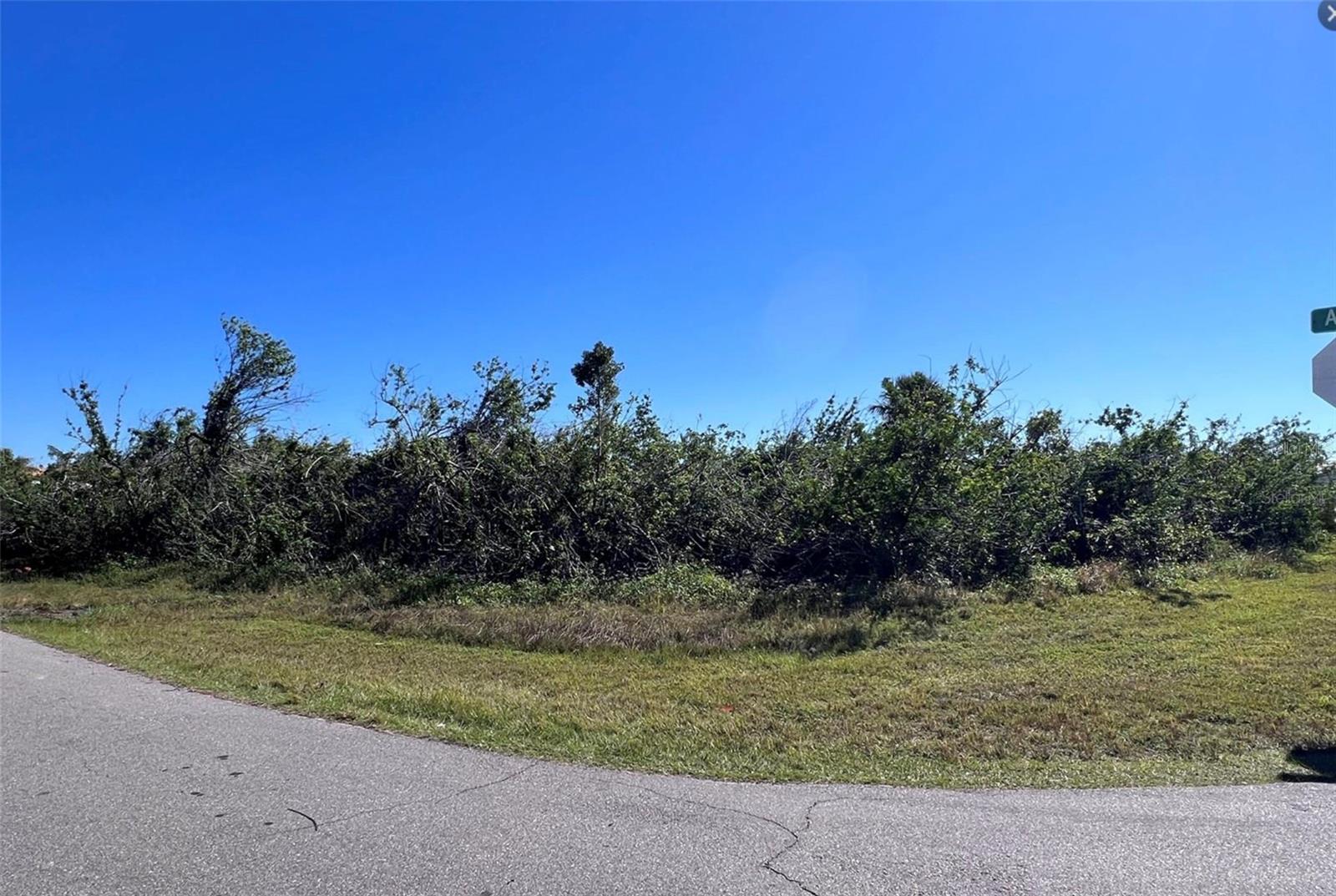 15531 AQUA CIR, PORT CHARLOTTE, FL — photo 5