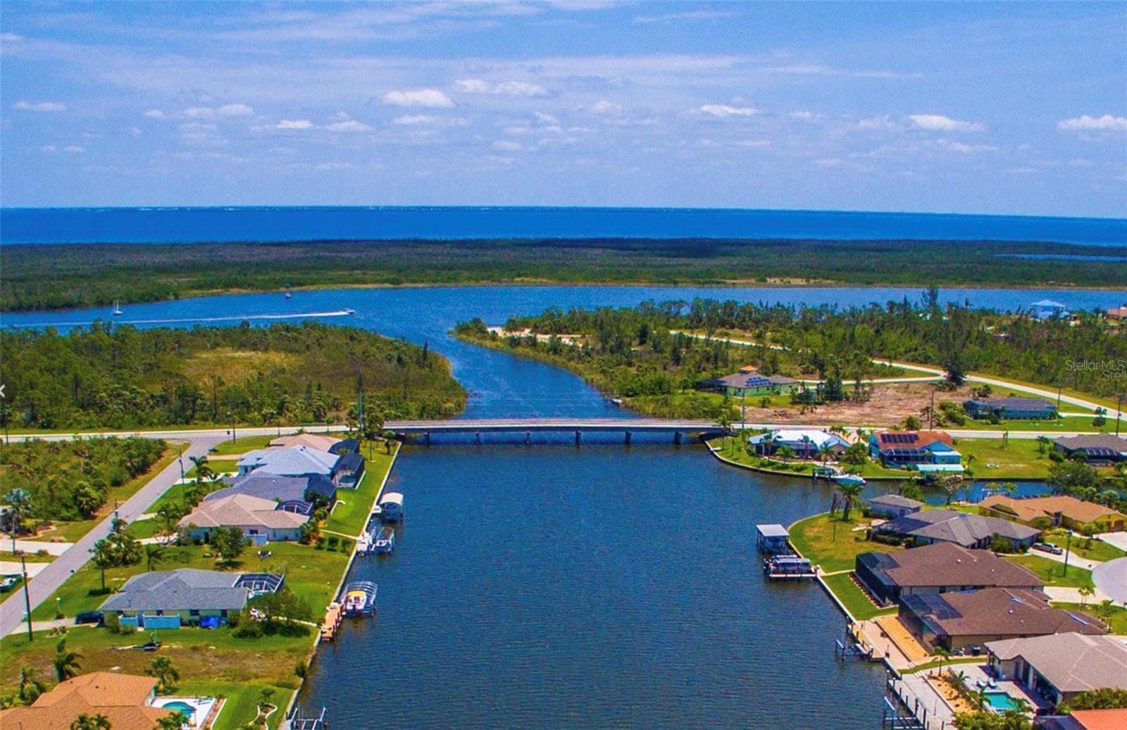 15531 AQUA CIR, PORT CHARLOTTE, FL — photo 7