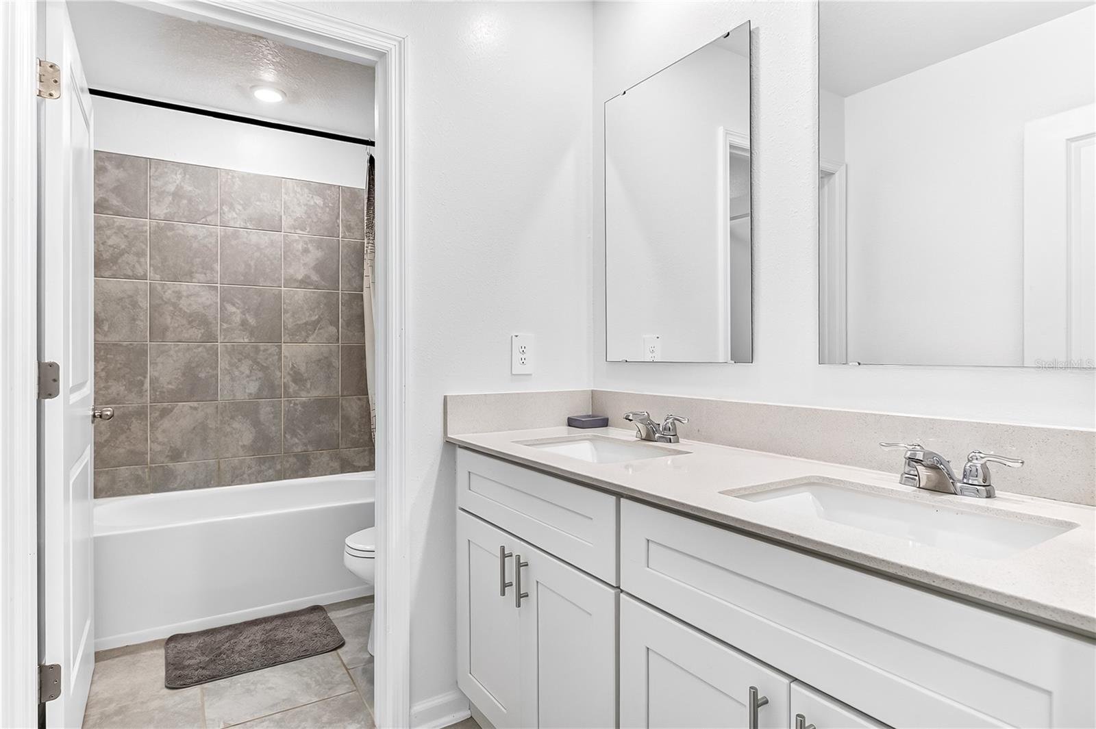 1116 DEEPWATER CIR, EAGLE LAKE, FL — photo 26