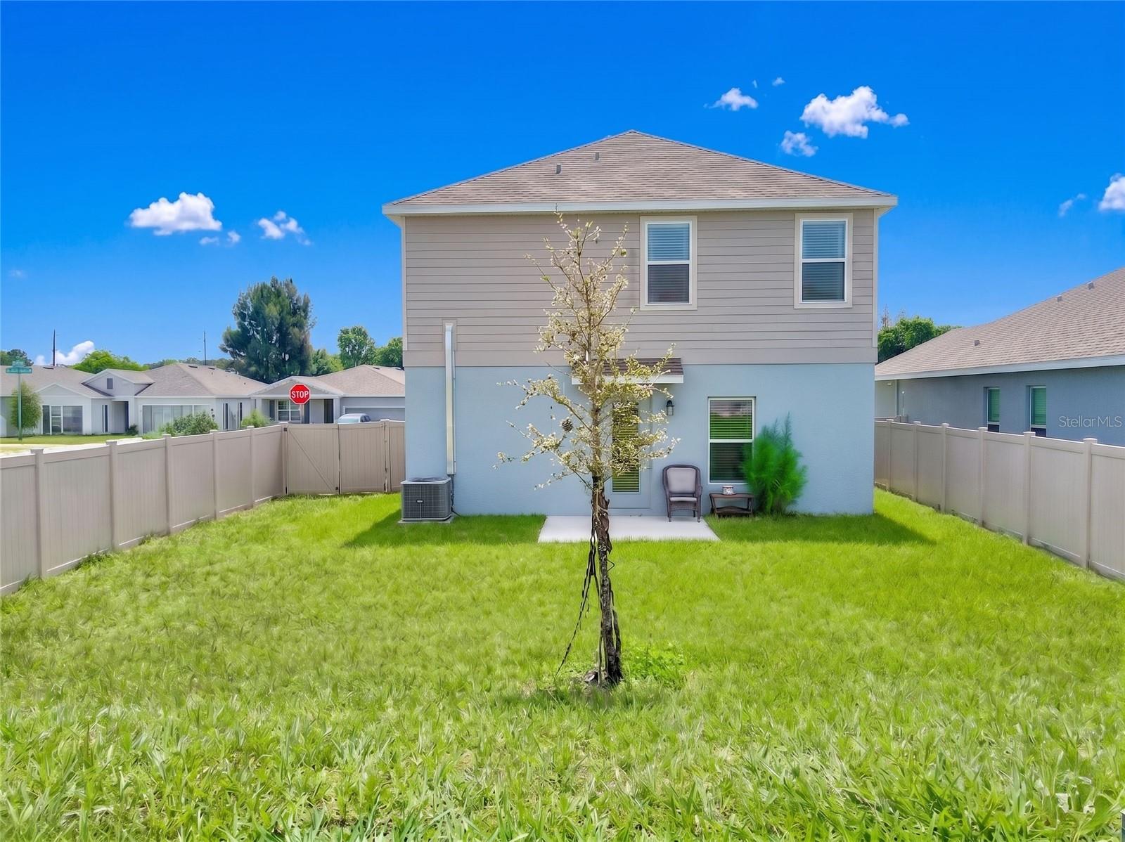 1116 DEEPWATER CIR, EAGLE LAKE, FL — photo 27