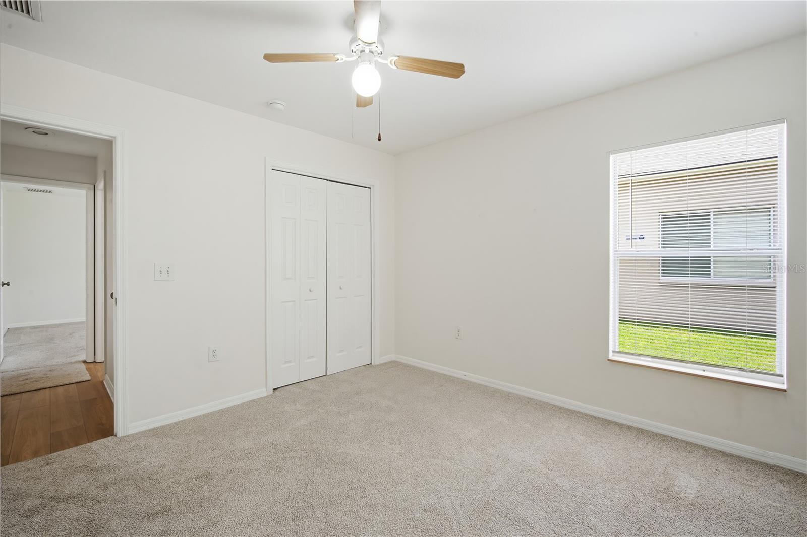 5912 BRAMBLE BUSH CT, ZEPHYRHILLS, FL — photo 17