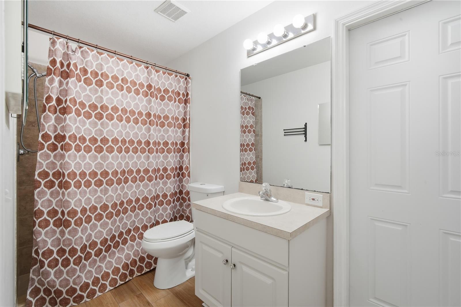5912 BRAMBLE BUSH CT, ZEPHYRHILLS, FL — photo 20