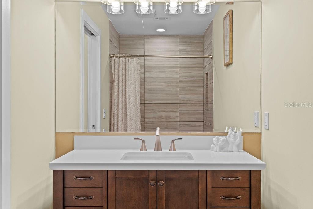 215 BOCA CIEGA POINT BLVD N #3, ST PETERSBURG, FL — photo 36