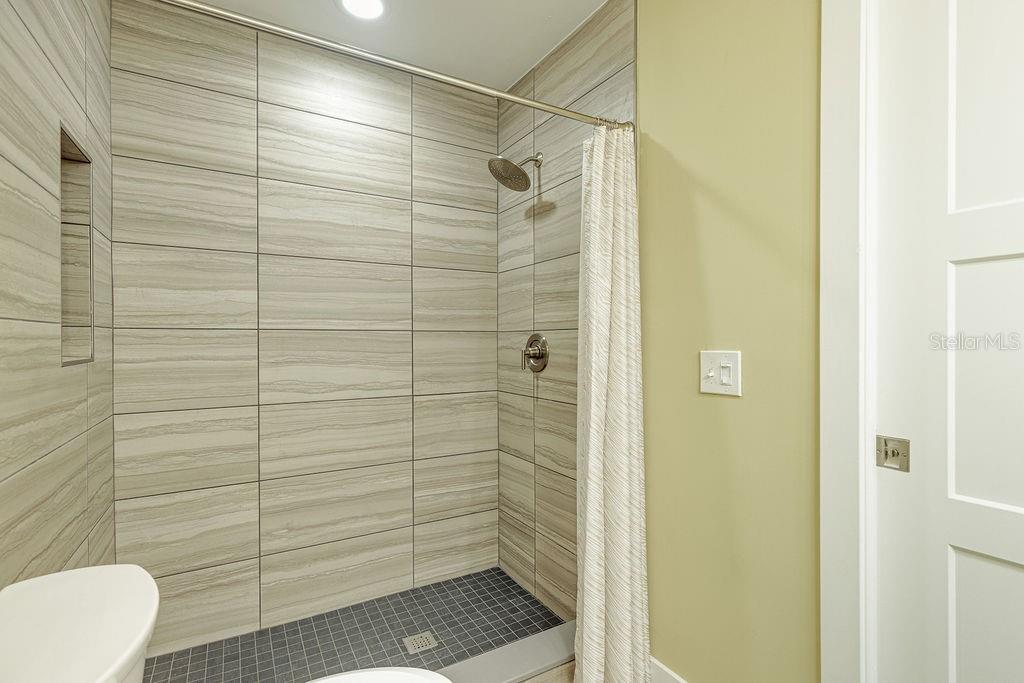 215 BOCA CIEGA POINT BLVD N #3, ST PETERSBURG, FL — photo 37
