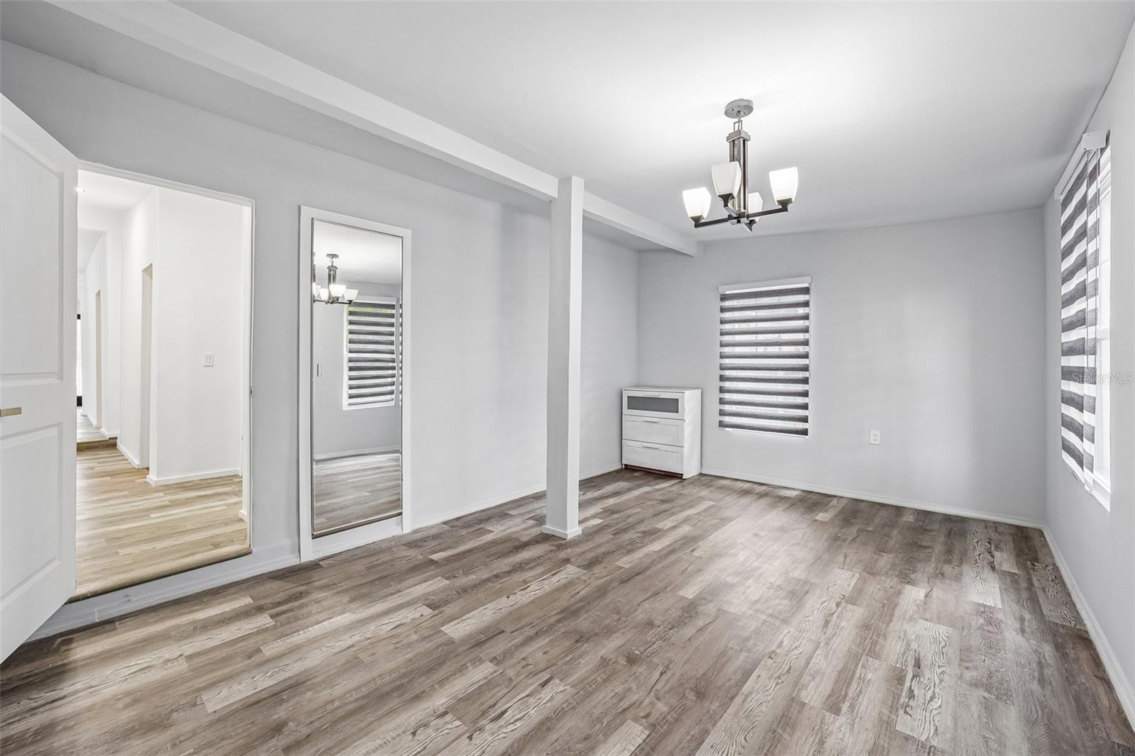 8514 N BRANCH AVE, TAMPA, FL — photo 35