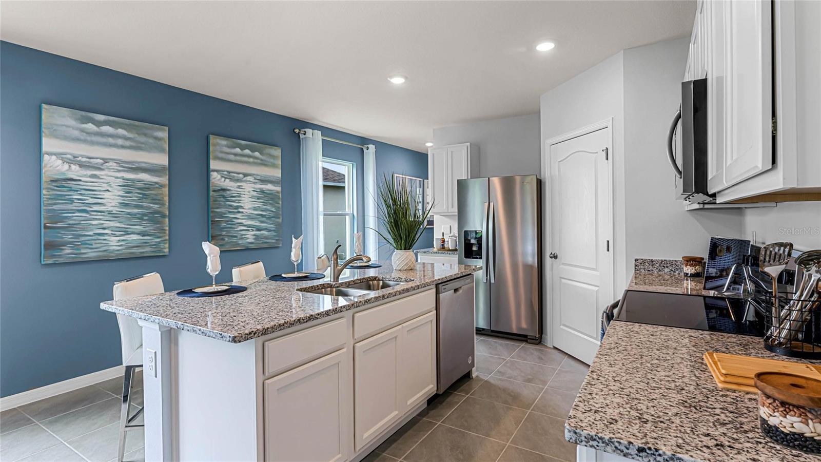35492 SUNFLOWER HILL DR, ZEPHYRHILLS, FL — photo 4