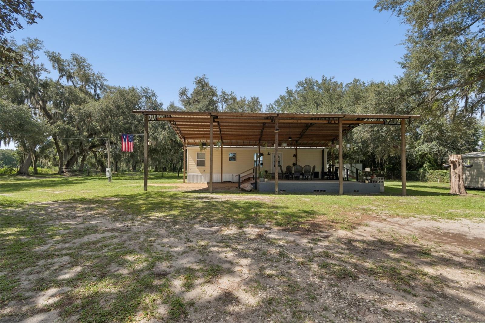4920 W KNIGHTS GRIFFIN RD, PLANT CITY, FL — photo 2