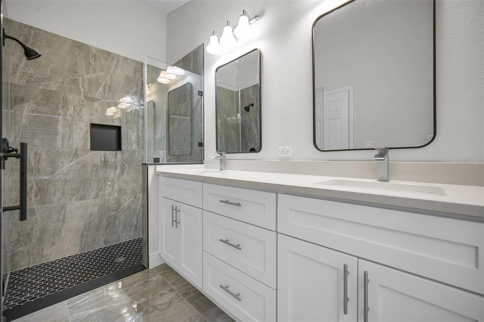 6240 FAIRSKIES DR, NEW PORT RICHEY, FL — photo 15