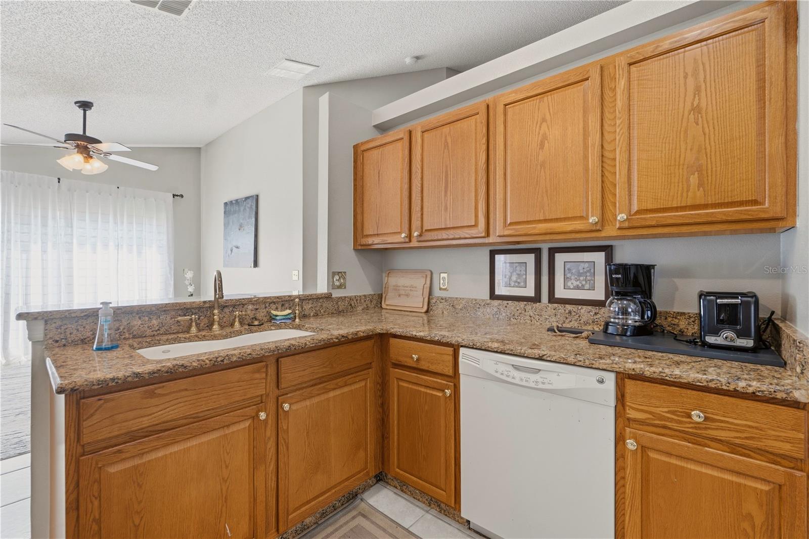 334 BRAYTON LN, DAVENPORT, FL — photo 4
