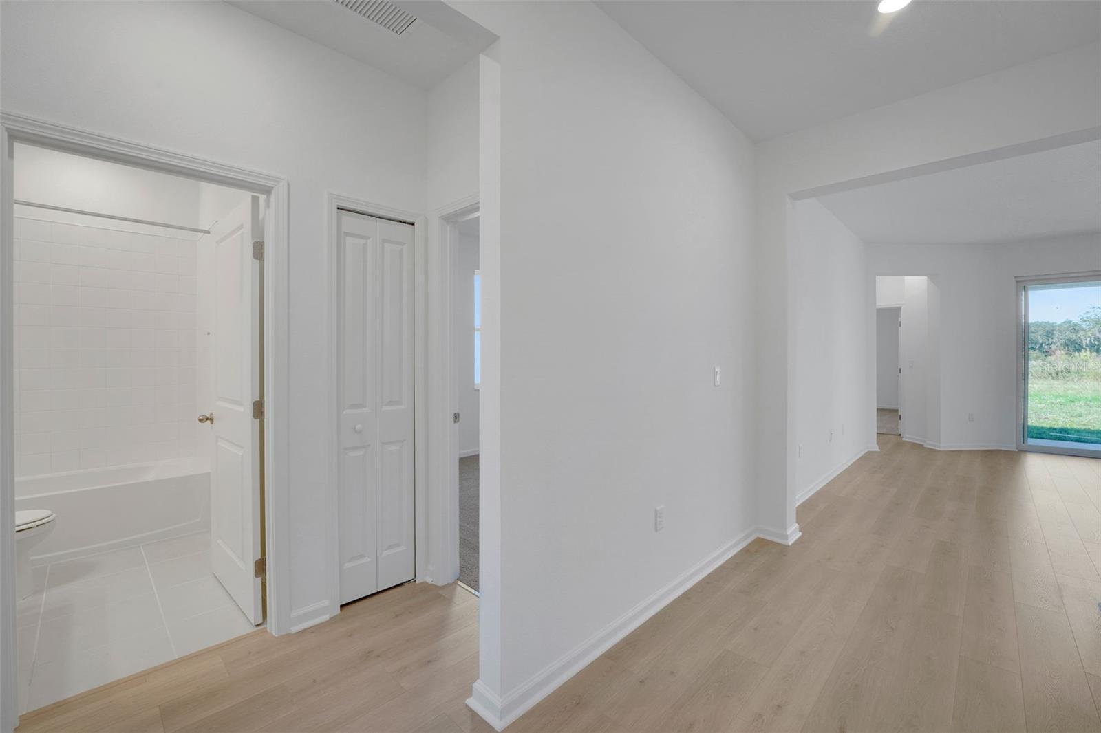 300 MEREDITH BLVD, WINTER HAVEN, FL — photo 4