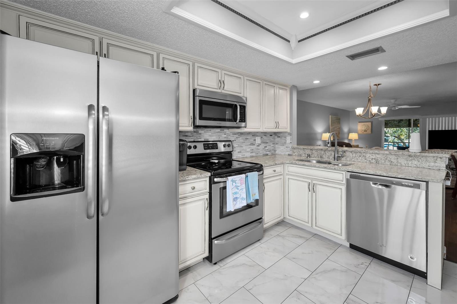 110 CYPRESS CT #3-82, OLDSMAR, FL — photo 10