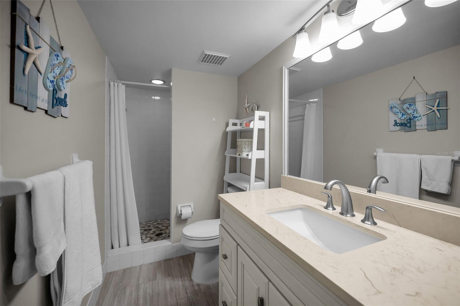 110 CYPRESS CT #3-82, OLDSMAR, FL — photo 20