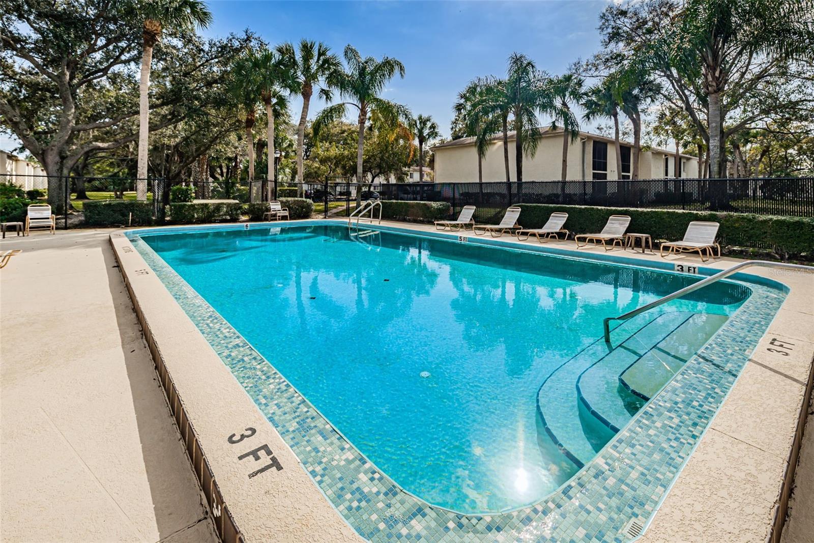110 CYPRESS CT #3-82, OLDSMAR, FL — photo 36