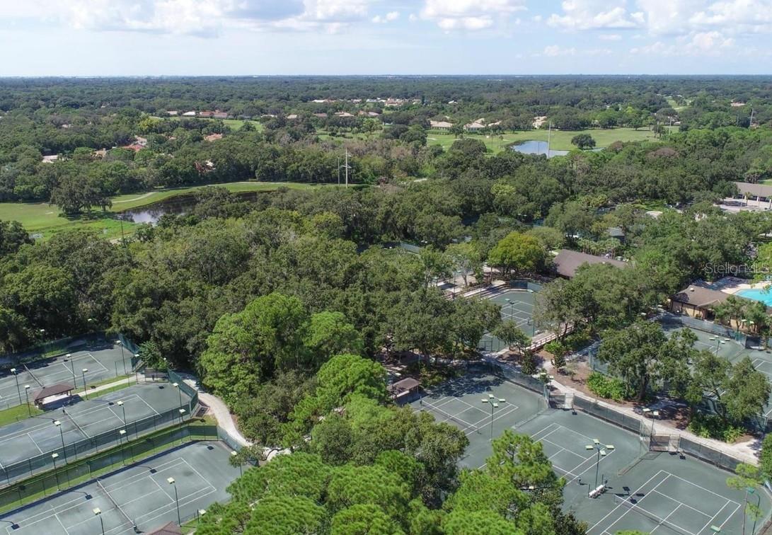 2960 SANDRINGHAM PL, SARASOTA, FL — photo 36
