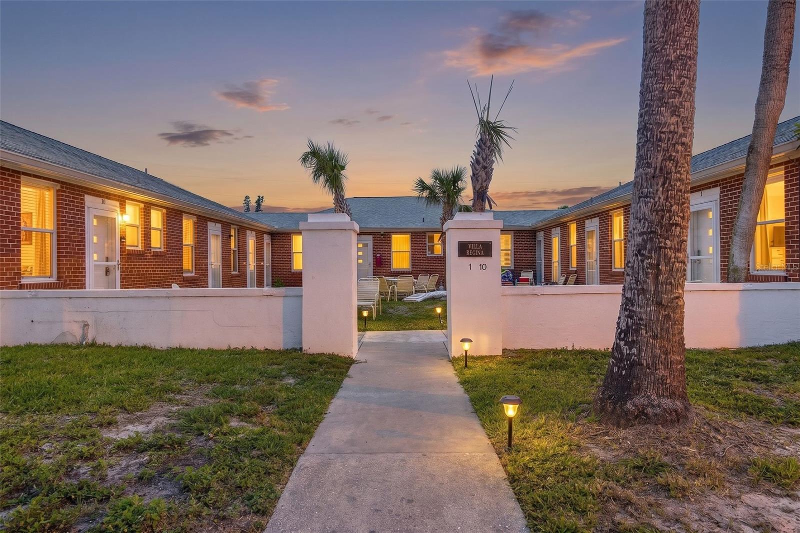 908 VILLAS DR #10, VENICE, FL — photo 2
