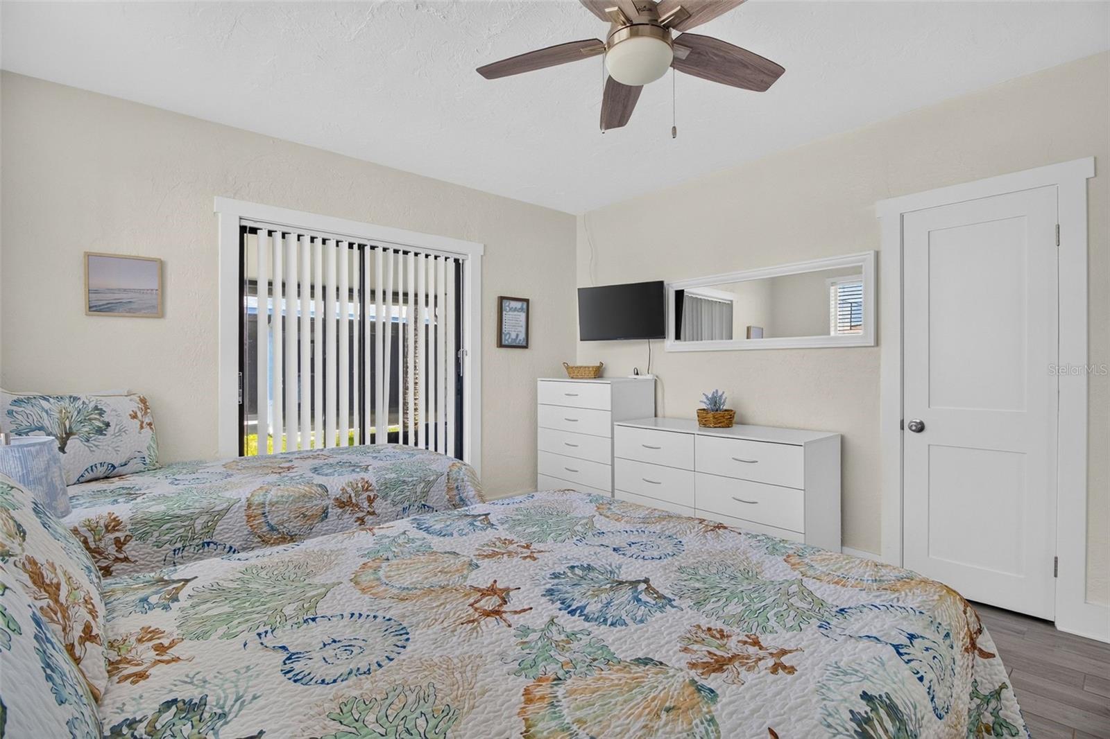 908 VILLAS DR #10, VENICE, FL — photo 11