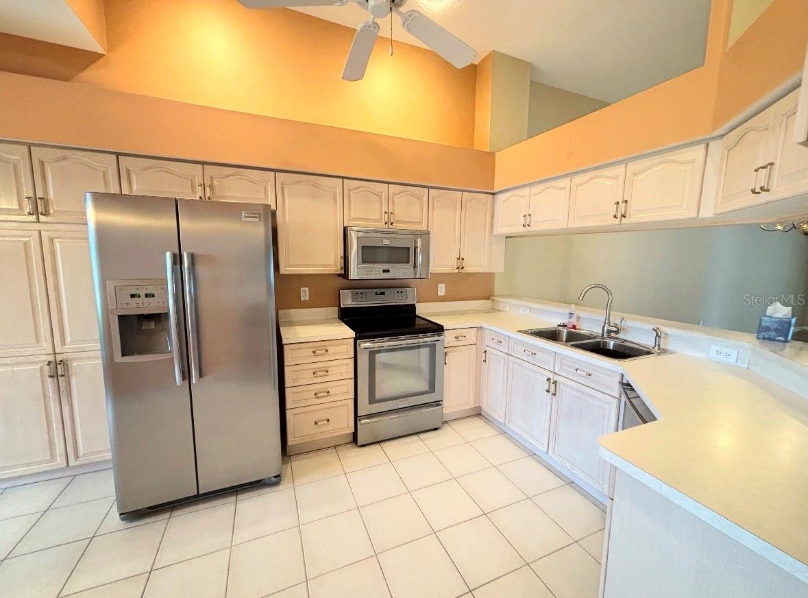 2796 ALEXANDER DR, CLEARWATER, FL — photo 8