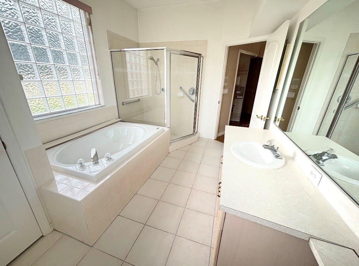 2796 ALEXANDER DR, CLEARWATER, FL — photo 28