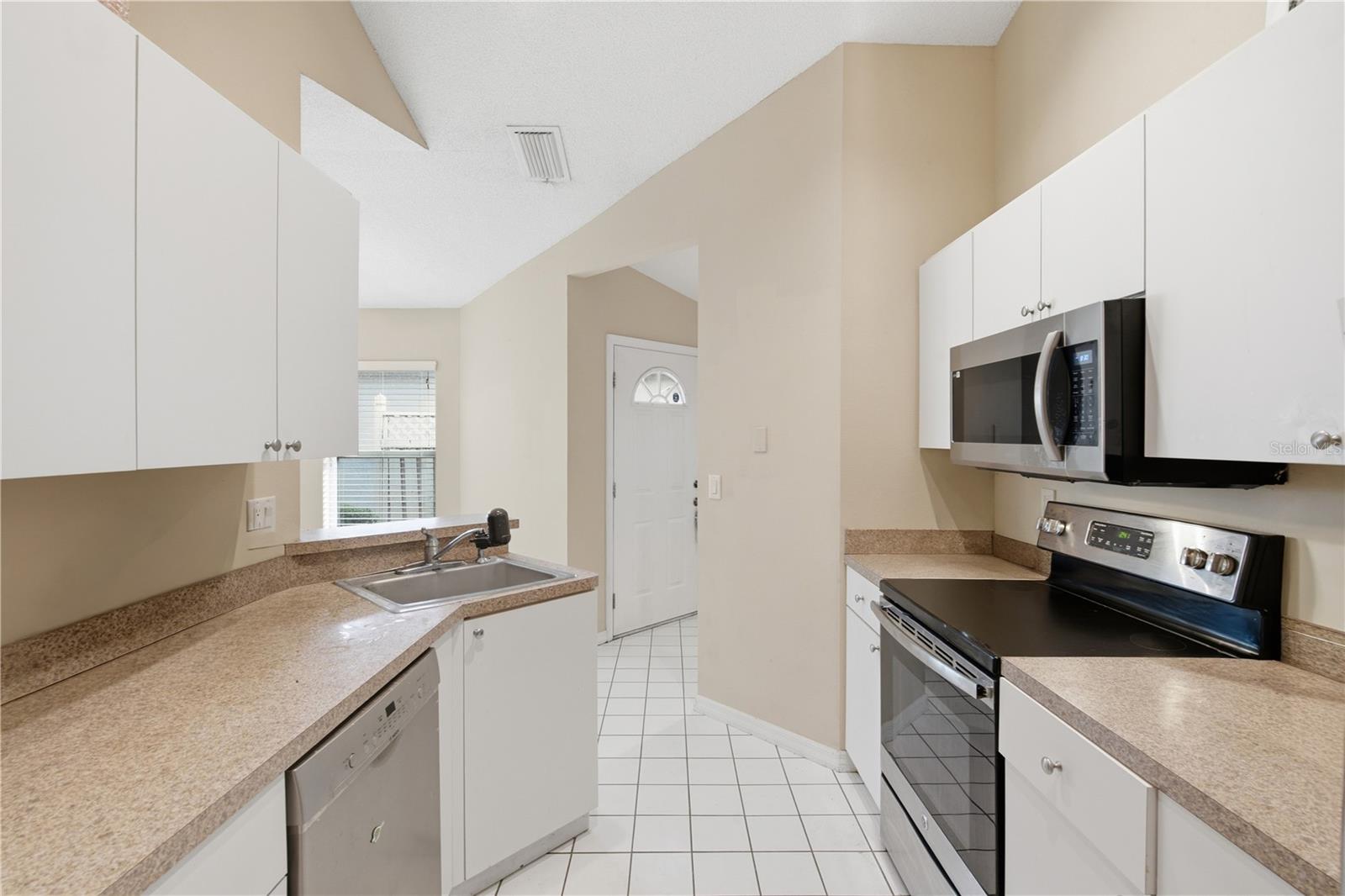3225 GULF WATCH CT, SARASOTA, FL — photo 13